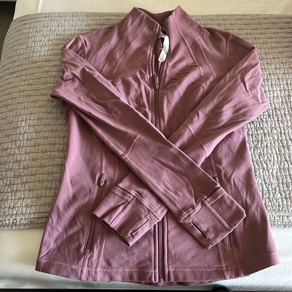Lululemon lightweight track jacket in lavender/purple